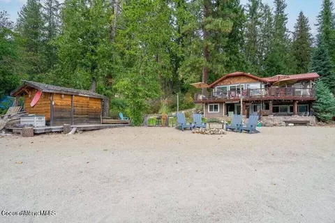 9462 W Twin Lakes Rd, Rathdrum, ID 83858