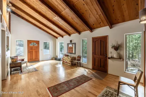 Entry Way - 5702 E Hooker Hill Rd, Hayden, ID 83835 photo 2 of 2