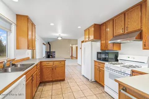 28951 N Silver Meadows Loop, Athol, ID 83801 photo 16