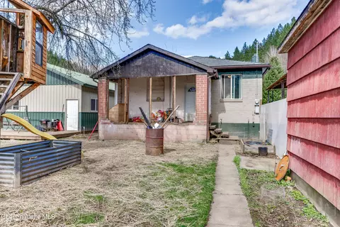 Exterior - 111 W Elder Ave, Kellogg, ID 83837 photo 1 of 3