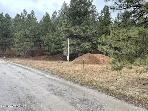 9691 W Creek Side Rd, Coeur D'alene, ID 83814