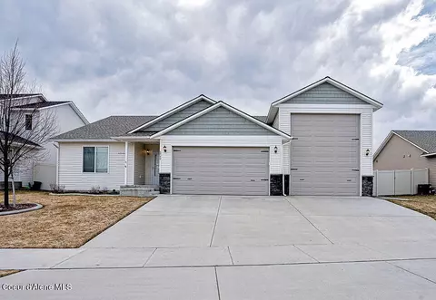 6542 W Harmony St, Rathdrum, ID 83858