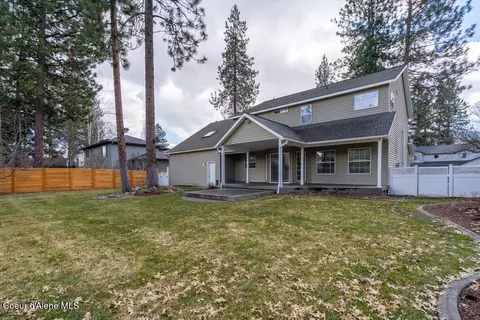 Exterior - 5137 E Shoreline Dr, Post Falls, ID 83854 photo 4 of 11