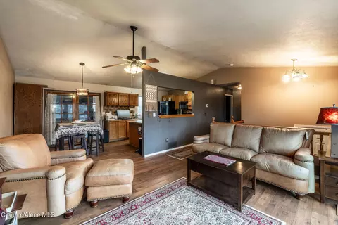 720 W Chicory Ln, Post Falls, ID 83854 photo 9
