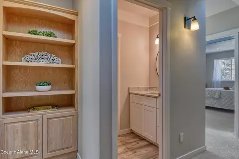 Entry Way - 809 S Riverside Harbor Dr, Post Falls, ID 83854 photo 4 of 4