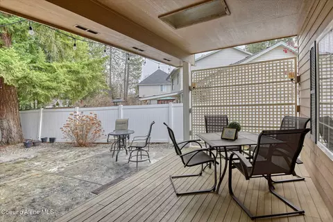 Exterior - 809 S Riverside Harbor Dr, Post Falls, ID 83854 photo 2 of 19