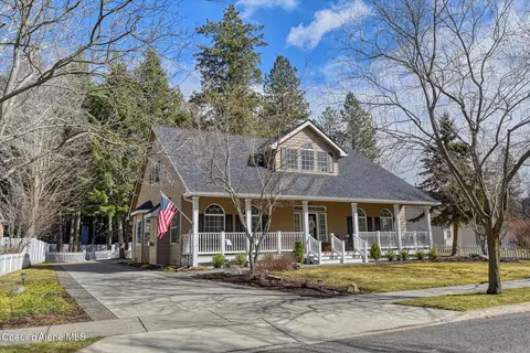 Exterior - 809 S Riverside Harbor Dr, Post Falls, ID 83854 photo 19 of 19