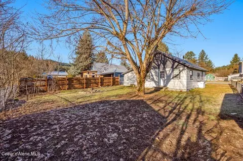 Exterior - 509 B St, Pinehurst, ID 83850 photo 5 of 9