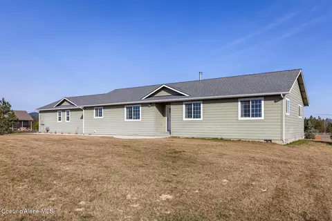 3297 W Cj Ct, Rathdrum, ID 83858