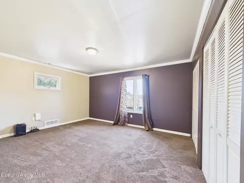 Bedroom - 609 S Maple St, Kellogg, ID 83837 photo 2 of 3