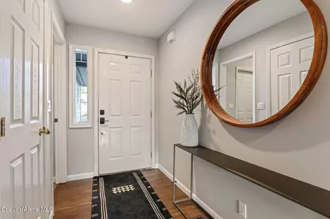 Entry Way - 533 S Ithaca St, Post Falls, ID 83854 photo 1 of 1