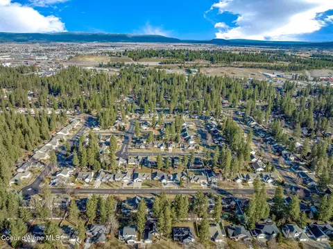 View/Area - 533 S Ithaca St, Post Falls, ID 83854 photo 4 of 5