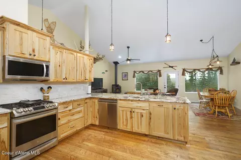 Kitchen - 80897993 E Forest View Rd, Athol, ID 83801 photo 1 of 8