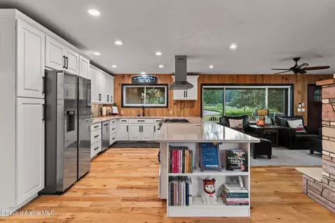 Kitchen - 245 Woolsey Rd, Sagle, ID 83860 photo 5 of 5