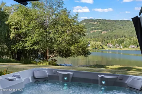 View/Area - 245 Woolsey Rd, Sagle, ID 83860 photo 2 of 3