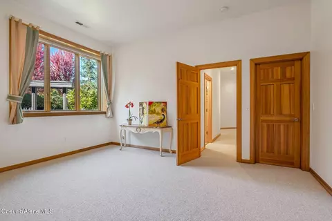 Bedroom - 620 SE Alderwood Ct, Pullman, WA 99163 photo 9 of 9