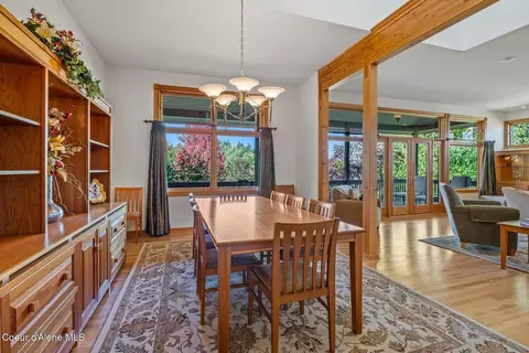 Dining - 620 SE Alderwood Ct, Pullman, WA 99163 photo 1 of 2