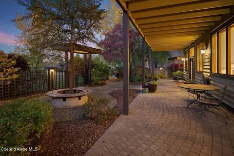 Exterior - 620 SE Alderwood Ct, Pullman, WA 99163 photo 7 of 18