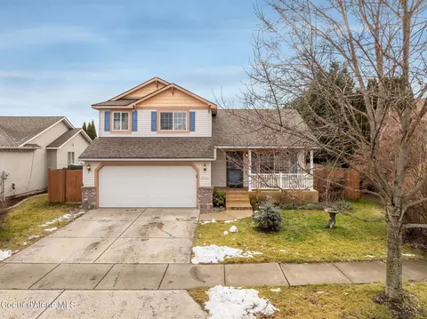 2044 W Canfield Ave, Coeur D'alene, ID 83815
