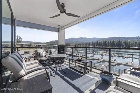 447 W Waterside Dr # 205, Post Falls, ID 83854