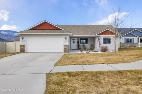 6493 W Covenant St, Rathdrum, ID 83858