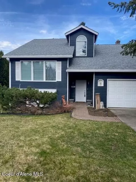 1335 E Loch Haven Dr, Hayden, ID 83835