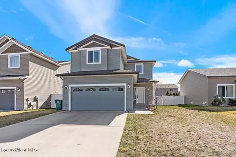 8292 N Scotsworth St, Post Falls, ID 83854