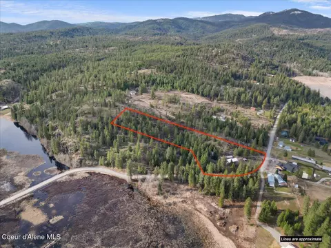 View/Area - 13687 N Hauser Lake Rd, Post Falls, ID 83854 photo 2 of 8