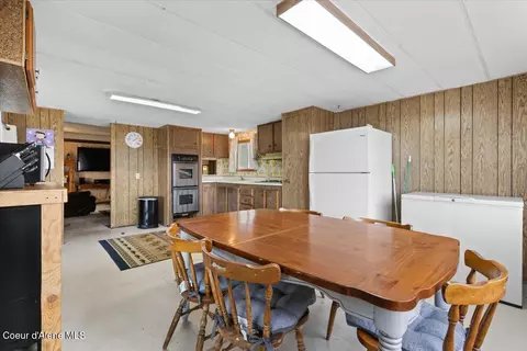 Dining - 13687 N Hauser Lake Rd, Post Falls, ID 83854 photo 1 of 1