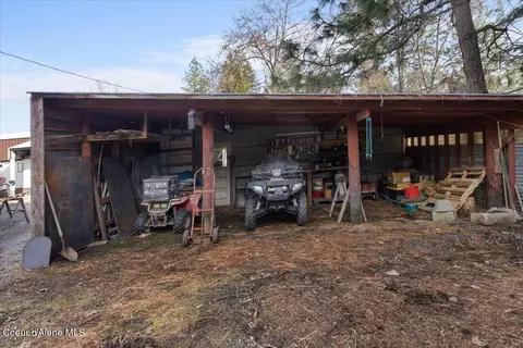 Exterior - 13687 N Hauser Lake Rd, Post Falls, ID 83854 photo 4 of 12
