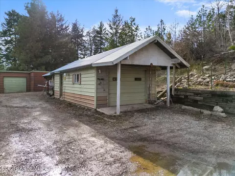 Exterior - 13687 N Hauser Lake Rd, Post Falls, ID 83854 photo 1 of 12