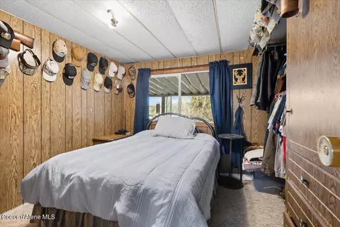 Bedroom - 13687 N Hauser Lake Rd, Post Falls, ID 83854 photo 1 of 3
