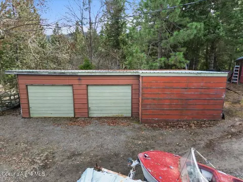 Exterior - 13687 N Hauser Lake Rd, Post Falls, ID 83854 photo 2 of 12