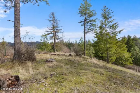 Exterior - 13687 N Hauser Lake Rd, Post Falls, ID 83854 photo 9 of 12