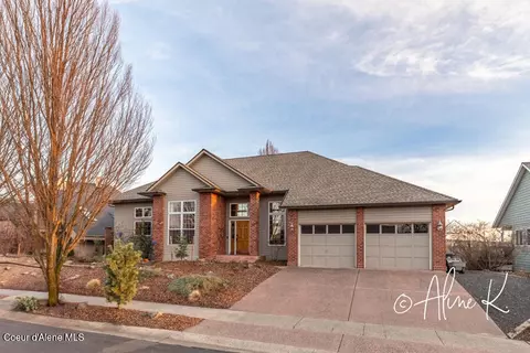 2279 Moser Ct, Moscow, ID 83843