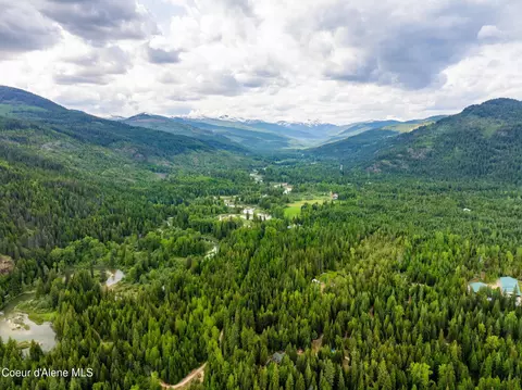 View/Area - 1007 B St, Sandpoint, ID 83864 photo 1 of 5