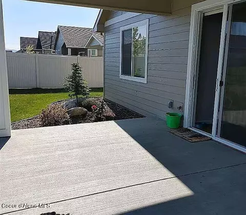 551 E Penrose Ave, Post Falls, ID 83854 photo 6