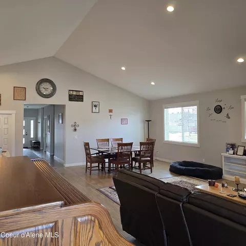 551 E Penrose Ave, Post Falls, ID 83854 photo 28