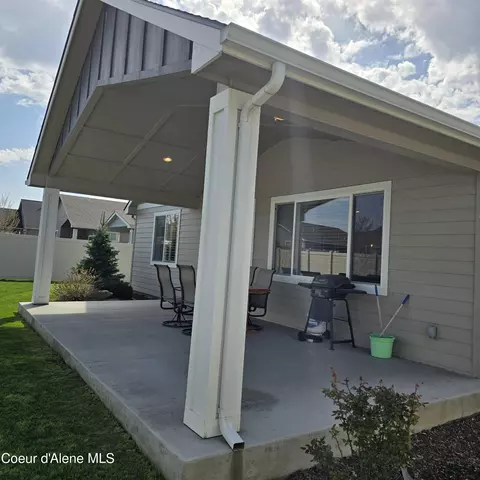 551 E Penrose Ave, Post Falls, ID 83854 photo 8