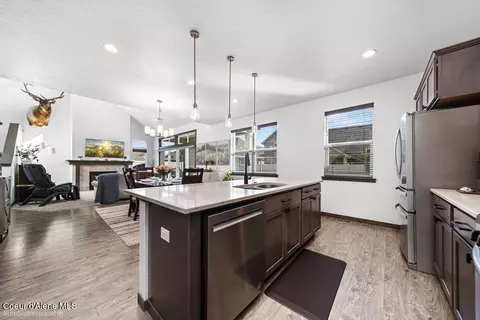 Kitchen - 3036 N Backweight Loop, Post Falls, ID 83854 photo 4 of 4