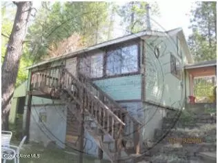 13149 S Shore Dr, Cataldo, ID 83810