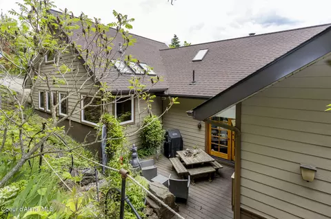 Exterior - 424 2nd St, Kellogg, ID 83837 photo 14 of 17