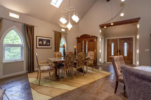 Dining - 424 2nd St, Kellogg, ID 83837 photo 3 of 3