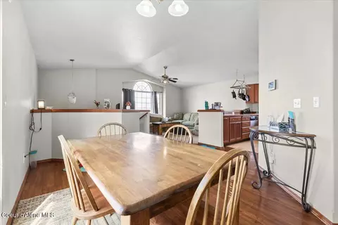 2572 N Sparrow Loop, Post Falls, ID 83854 photo 9