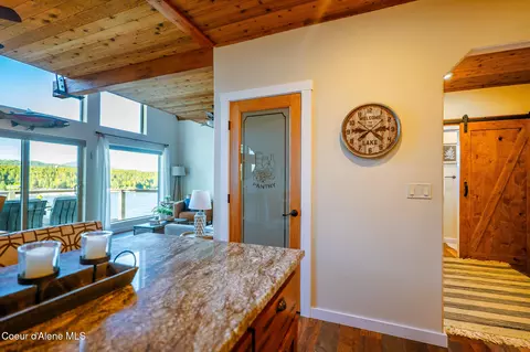 Entry Way - 17698 E Bannock Dr, Bayview, ID 83803 photo 1 of 1