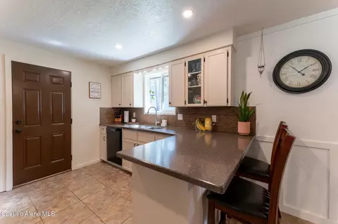 Kitchen - 409 S Ponderosa Loop, Post Falls, ID 83854 photo 2 of 5