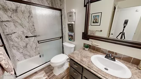 Bath - 409 S Ponderosa Loop, Post Falls, ID 83854 photo 5 of 5