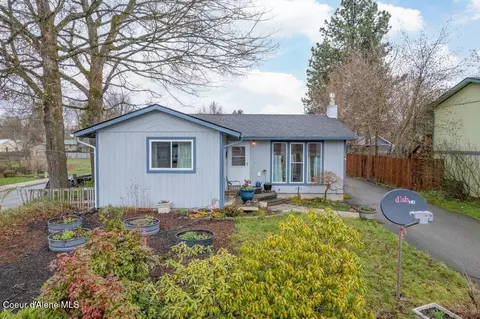 927 W Lacrosse Ave, Coeur D'alene, ID 83814