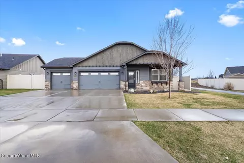 13240 N Apex Way, Hayden, ID 83835