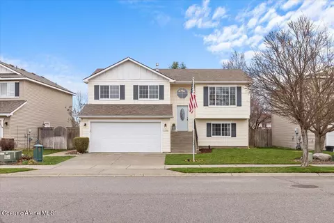 2255 W Rousseau Dr, Coeur D'alene, ID 83815